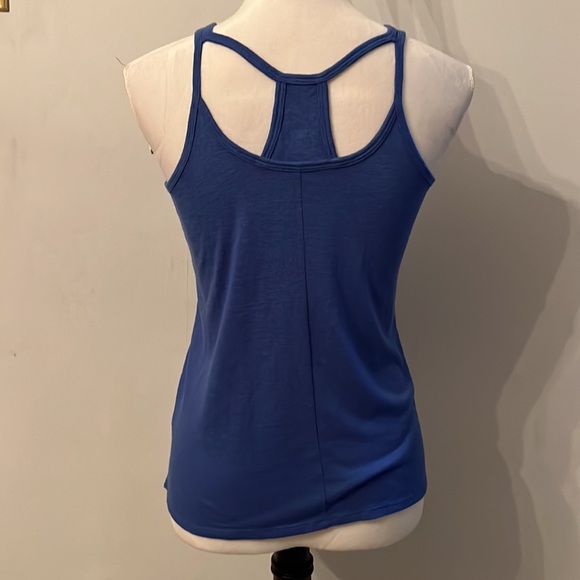 Soft partially sheer athletic tank - Picture 2 of 3